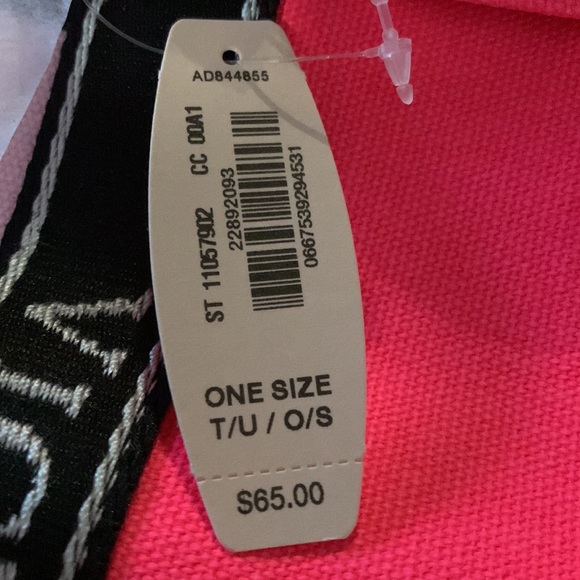 NWT Victoria’s Secret Cooler Tote Bag - Picture 4 of 5